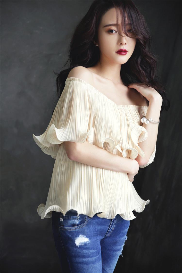 Off shoulder best sale tops club factory